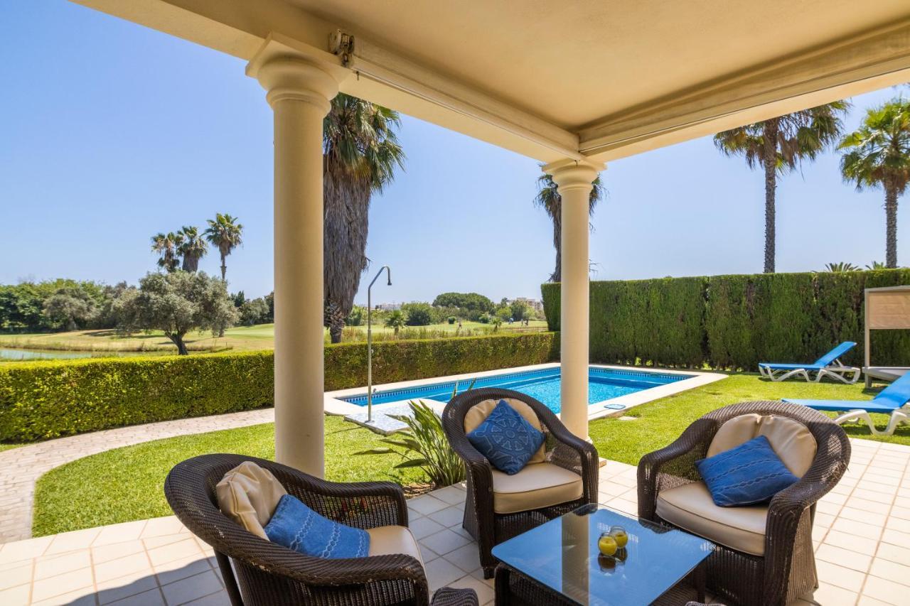 Villa Lujo Olivanova Golf Met المظهر الخارجي الصورة